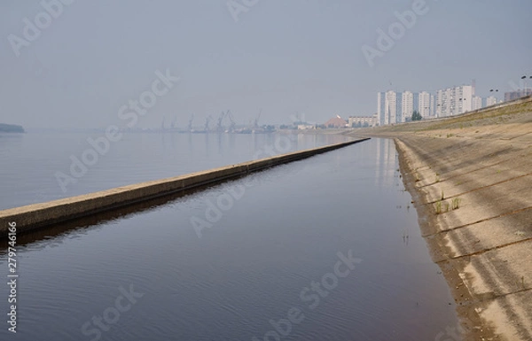 Obraz smoke over the river