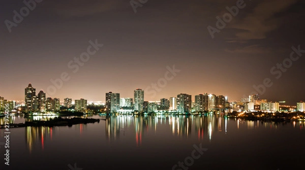 Obraz Intercoastal at night