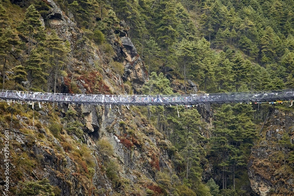 Fototapeta The famous Hillary suspension bridge between Monjo and Namche Bazaar, Everest region, Nepal, Sagarmatha National Park