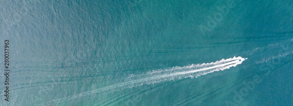 Obraz Aerial view of speed boats for island-tropical island tourism. With copy space for the banner background