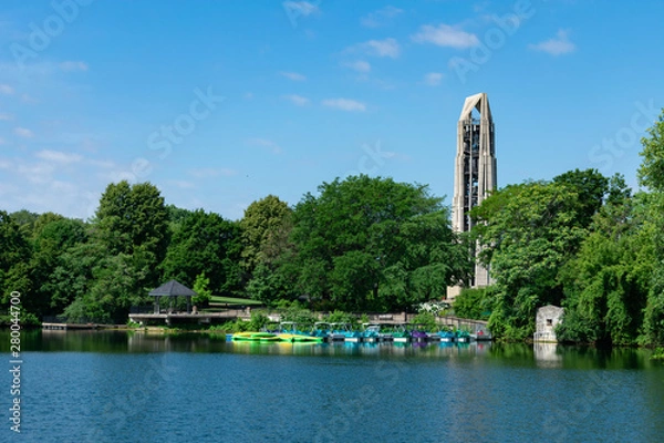 Fototapeta Kayak Dock area at Quarry Lake in Naperville Illinois near the Riverwalk