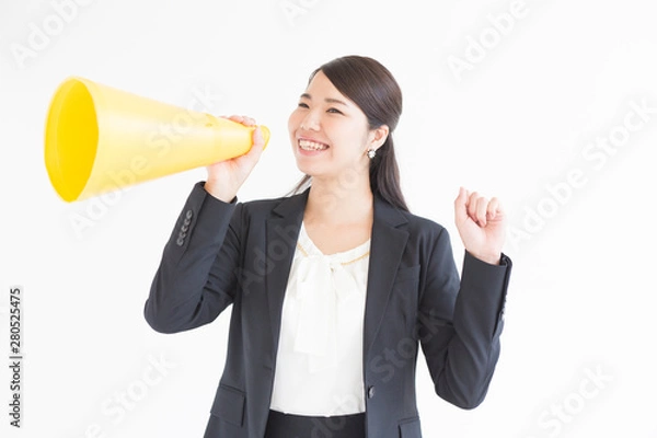 Fototapeta メガホンを持つビジネスウーマン
