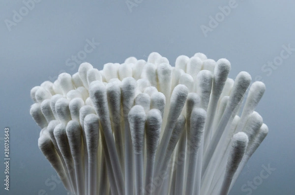 Fototapeta Cotton swabs that can be used in articles or products
