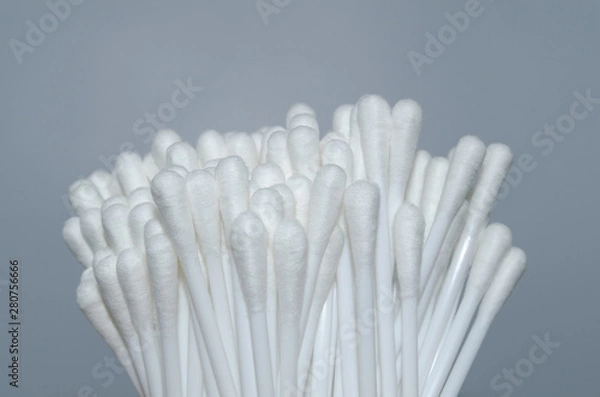 Fototapeta Cotton swabs that can be used in articles or products