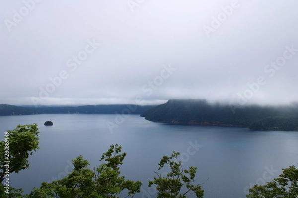 Obraz 弟子屈町霧の摩周湖