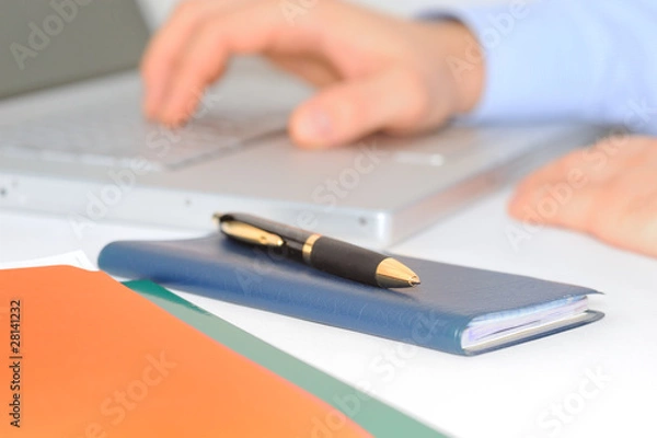 Obraz Businessman with checkbook