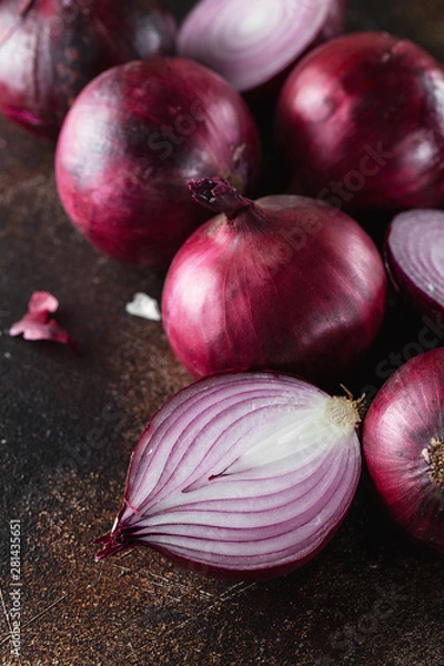 Fototapeta red onions. Red onion halves. Food Ingredients