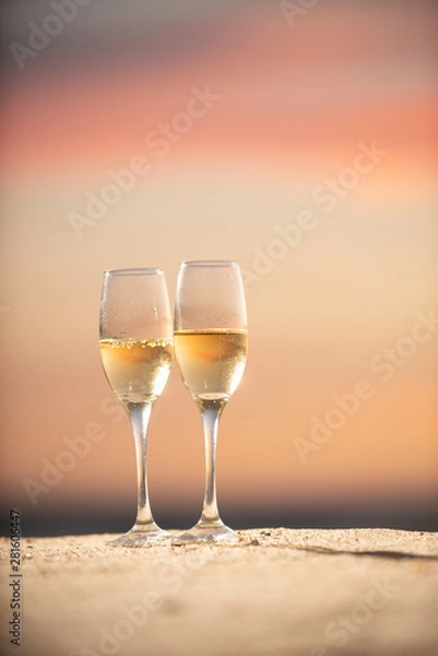 Fototapeta ビーチとワイングラス