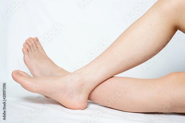 Obraz メンズ　脚脱毛　afterイメージ　男性の脚