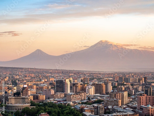 Obraz Yerevan buildings and Mount Ararat on summer evening