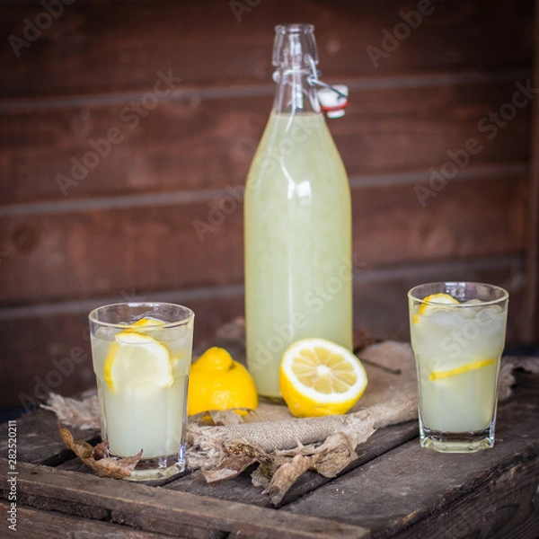 Obraz homemade lemonade