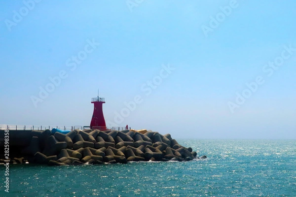 Obraz lighthouse in the sea