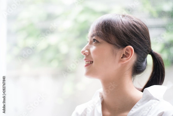 Obraz リラックスしている女性