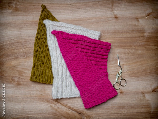 Obraz Kindermützen stricken