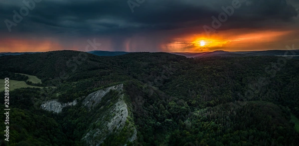 Fototapeta Saint John under the Cliff is a village in the Central Region , district of Beroun , about 30 km southwest of Prague, less than 5 km east of Beroun. Lies in the heart of the Protected Landscape Area.