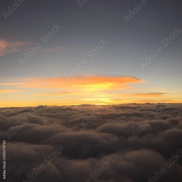 Obraz Sobre as nuvens