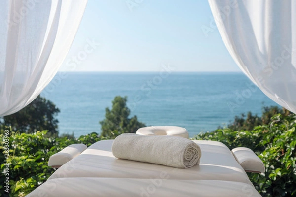 Obraz Massage table with sea view