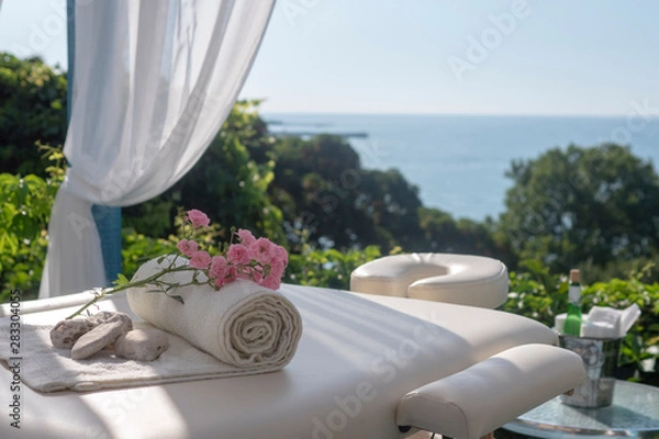 Obraz Massage table with sea view
