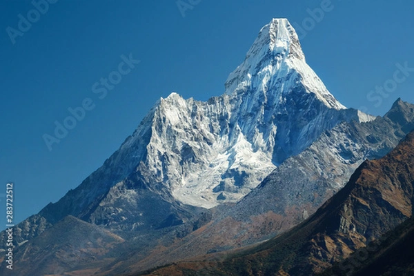 Fototapeta View on Ama Dablam montain in the Everest Region of the Himalayas, Nepal