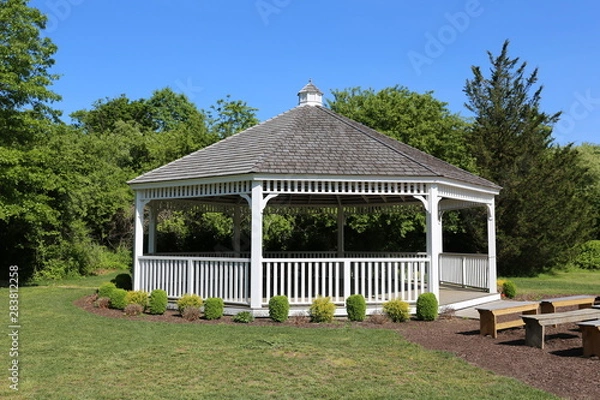 Obraz A pleasant gazebo