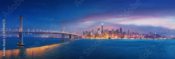 Obraz San Francisco Bay Bridge i centrum San Francisco na szerokim zdjęciu panoramicznym