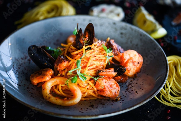 Obraz italian home made pasta with fresh seafood