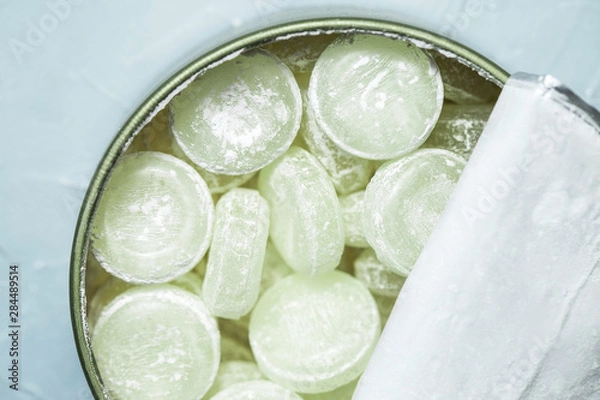 Obraz Peppermint candies, round mints closeup