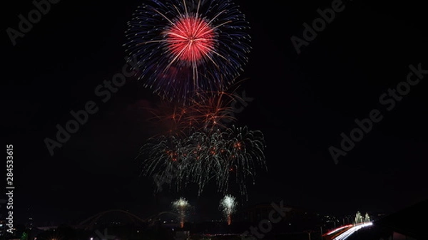 Fototapeta 日本の夏祭り　おいでん花火大会