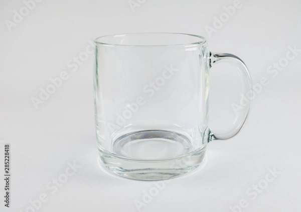 Obraz empty glass isolated on white background