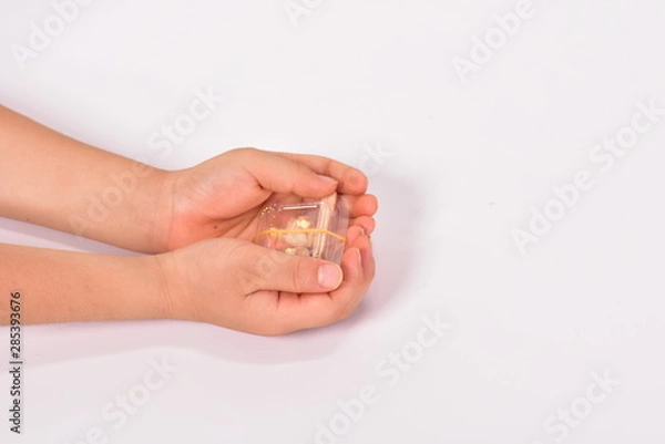 Fototapeta 食品サンプルと手