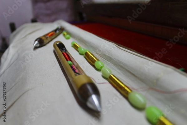 Obraz hand loom silk sarees weaving process threading material