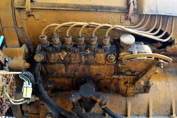 Obraz The yellow nozzle pump