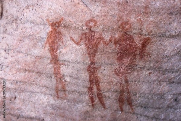 Obraz Ancient Khoisan bushman drawings on rock in a cave in the Cederberg mountains.