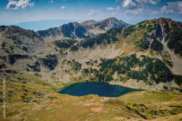 Obraz Path between Vihren hut and Vihren peak in Pirin national park, near Bansko, Bulgaria