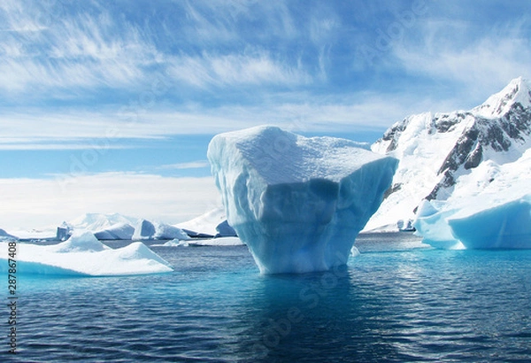 Obraz iceberg in antarctica