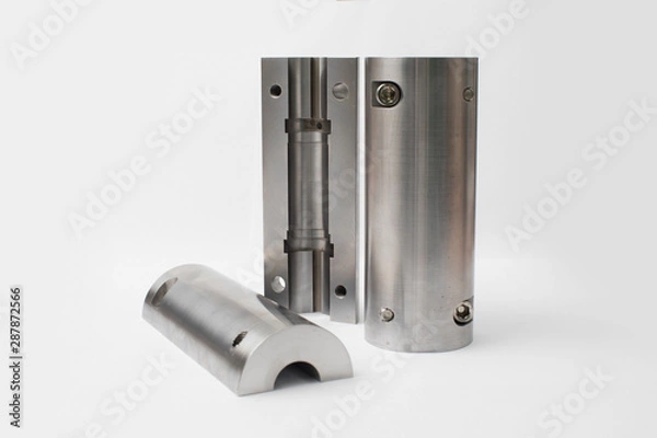 Obraz the split coupling for pump system