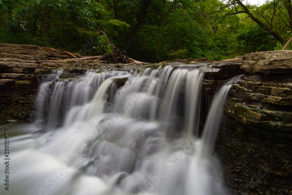 Obraz Cascade in Waterfall Glen