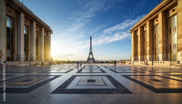 Obraz Wcześnie rano widok na Wieżę Eiffla, Paryż, Francja