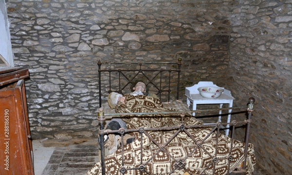 Fototapeta Famine house, Ventry, Ireland