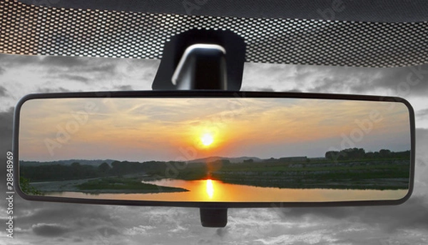 Obraz Zachód słońca w lusterku wstecznym