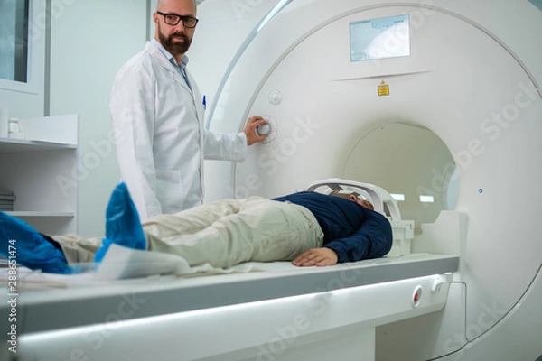 Obraz Patient visiting MRI procedure in a hospital