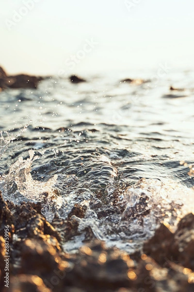 Obraz Wassertropfen im Sonnenlicht