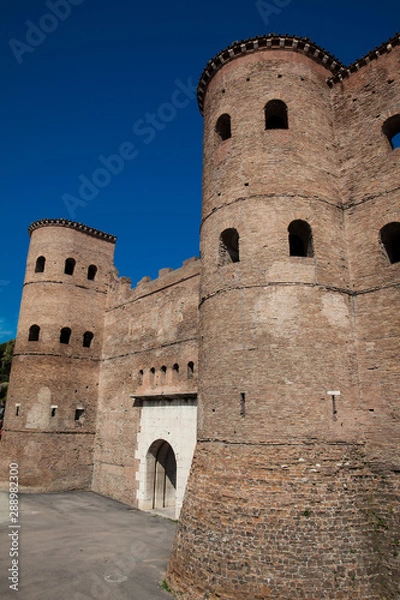 Obraz The ancient Porta Asinaria a gate in the Aurelian Wall of Rome