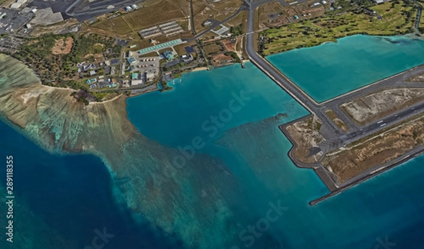 Fototapeta Pacific coast and infrastructure of Honolulu Hawaii USA from the height of the drone flight
