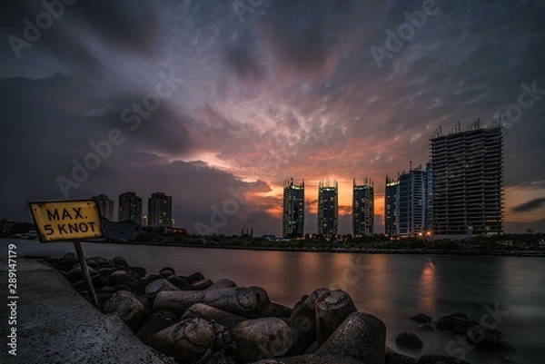 Obraz A Daylight In City