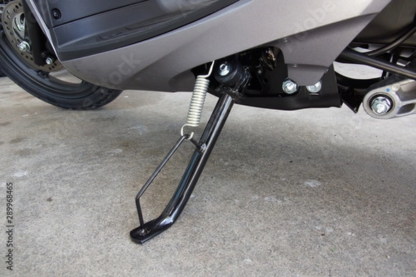Obraz スクーターのサイドスタンド