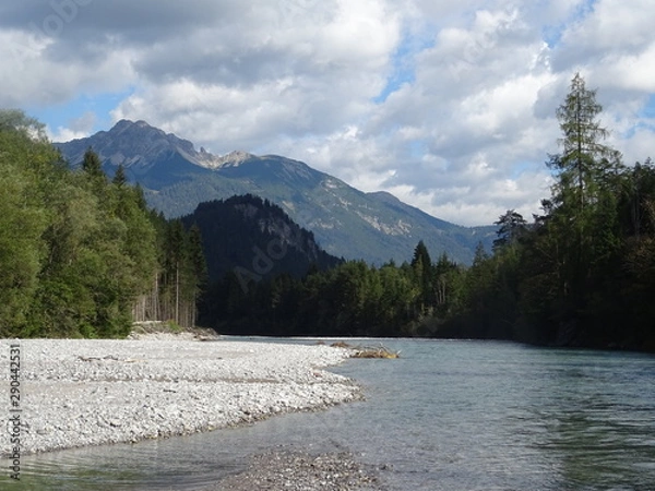 Obraz fluss lech mit bergen 