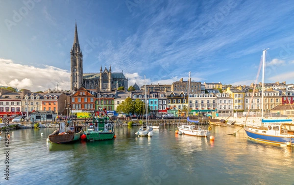 Fototapeta Wrażenie z katedry św. Colmana w Cobh koło Cork w Irlandii