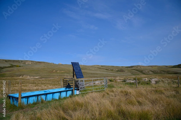 Obraz panel słoneczny do pojenia inwentarza żywego 2