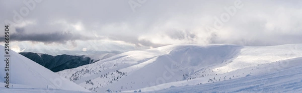 Fototapeta A panoramic with mountain peaks in Europe